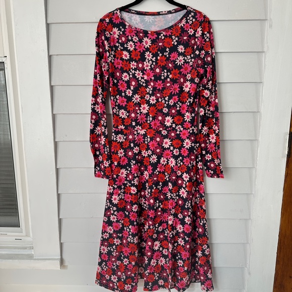 Flower power jersey knit dress with pockets - Picture 2 of 5